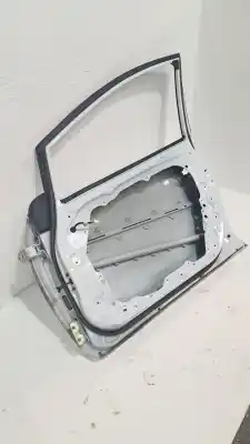 Recambio de automóvil de segunda mano de puerta delantera derecha para kia ceed ceed drive referencias oem iam 76004a2000  