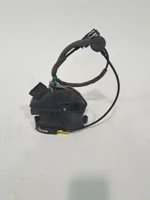 Second-hand car spare part left front door lock for ford kuga (cbs) 2.0 tdci cat oem iam references 2070970 bm5aa21813ag bm5aa21813ah