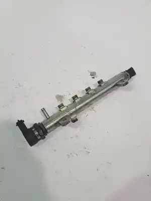 Автозапчастина б/у рампа инжектора для opel zafira (c) 1.6 16v cdti dpf посилання на oem iam 55200251