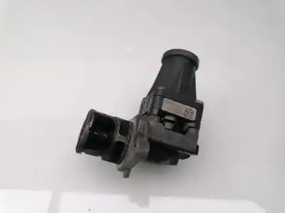 Pezzo di ricambio per auto di seconda mano valvola egr per fiat grande punto (199) 1.3 16v jtd cat riferimenti oem iam 701599040  5027642201