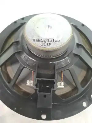 Pièce détachée automobile d'occasion haut-parleur pour peugeot 3008 ii van gt 3008 gt références oem iam 6562ac  9665245280