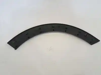 Second-hand car spare part rear left winglet for citroen c3 / c3 origin iii (sx) 1.2 thp 110 oem iam references 9812088880  