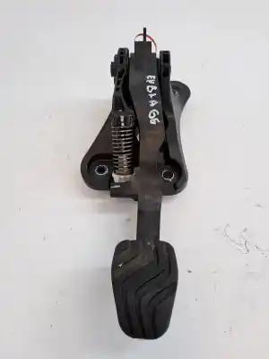 Peça sobressalente para automóvel em segunda mão Pedal Da Embreagem por RENAULT CLIO V 1.0 TCE bivalent. Gasolina / GPL Referências OEM IAM 465034119R  