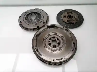Second-hand car spare part CLUTCH KIT for VOLKSWAGEN T-ROC  OEM IAM references 04E141016J  05E105266B
