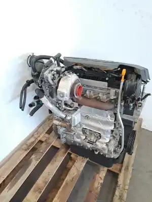 Recambio de automóvil de segunda mano de MOTOR COMPLETO para HYUNDAI TUCSON  referencias OEM IAM D4FE  