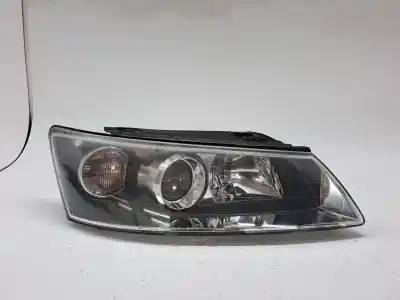 Recambio de automóvil de segunda mano de Faro Derecho para HYUNDAI SONATA NF DESDE 12/2007 Sonata Comfort referencias OEM IAM 921023K020  