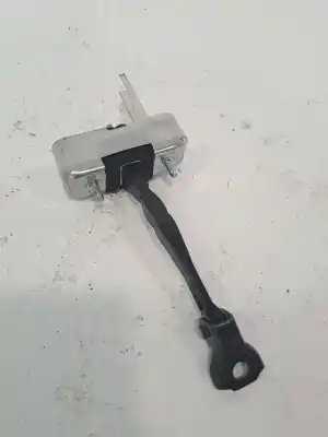 Автозапчасти б/у дверной фиксатор за LEXUS IS 300 (JCE10) * ссылки OEM IAM 6862053060  
