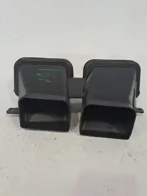 İkinci el araba yedek parçası HAVALANDIRMA IZGARASI için FIAT BRAVO (198)  OEM IAM referansları 735440753  