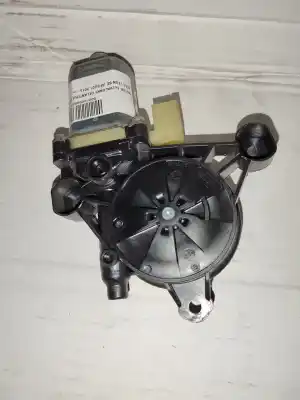Pièce détachée automobile d'occasion MOTEUR LÈVE VITRE AVANT DROIT pour SEAT LEON SC (5F5) Style Références OEM IAM 5Q0959802B  