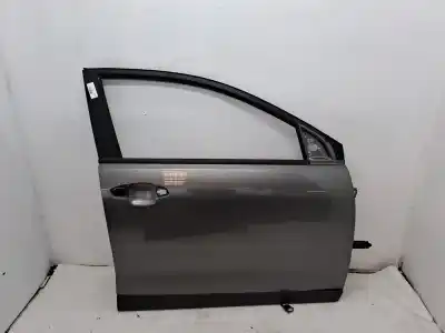 Recambio de automóvil de segunda mano de PUERTA DELANTERA DERECHA para KIA STONIC 1.0 T- GDI referencias OEM IAM 76004H8401  