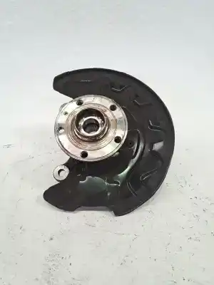 Pièce détachée automobile d'occasion Moyeu De Roue Avant Gauche pour VOLKSWAGEN GOLF VIII LIM. (CD1) Golf Références OEM IAM 5Q0407255R  