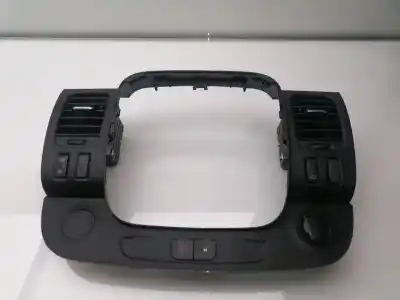 Tweedehands auto-onderdeel beluchting grille voor nissan nv300 camper 2.0 oem iam-referenties 682607479r  