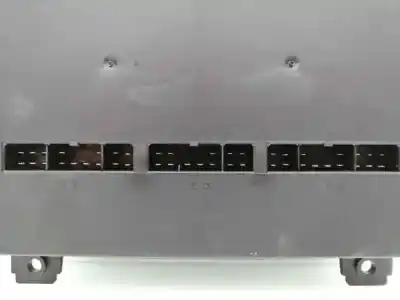 Recambio de automóvil de segunda mano de caja reles / fusibles para nissan qashqai (j10) acenta referencias oem iam 24310la300  