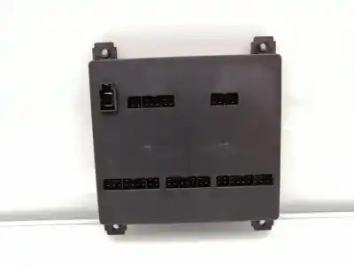 Recambio de automóvil de segunda mano de caja reles / fusibles para nissan qashqai (j10) acenta referencias oem iam 24310la300  