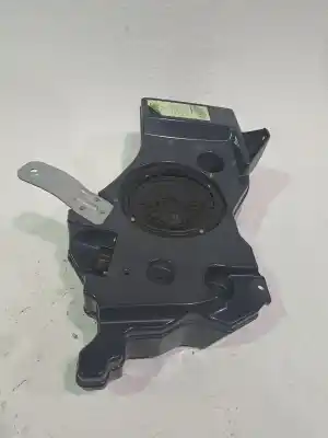 Recambio de automóvil de segunda mano de ALTAVOZ para AUDI A3 (8P1) 2.0 TDI 16V referencias OEM IAM 8P4035382D  