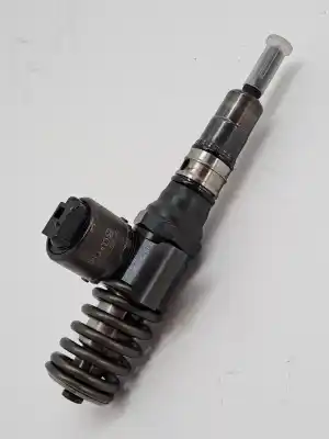 Автозапчасти б/у ИНЖЕКТОР за VOLKSWAGEN GOLF V BERLINA (1K1)  ссылки OEM IAM 03G130073G  