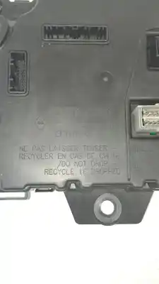 Pezzo di ricambio per auto di seconda mano modulo elettronico per renault master ii phase 2 combi combi 2t8 l1 9 - plazas riferimenti oem iam 284b13324r  