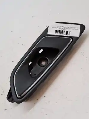 Tweedehands auto-onderdeel BINNEN VOOR RECHTS HANDVAT voor SEAT LEON (1P1)  OEM IAM-referenties 5F1837114A2ZZ  