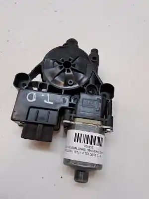 Автозапчасти б/у МОТОР ЗАДНЕГО ПРАВОГО СТЕКЛА за SEAT LEON (1P1)  ссылки OEM IAM 5Q0959812A  5Q0959812ASE1