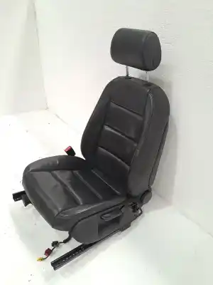 Автозапчастина б/у ліве передне сиділо для audi a4 b7 (8ec) 3.0 tdi quattro посилання на oem iam 8e0881105bh  