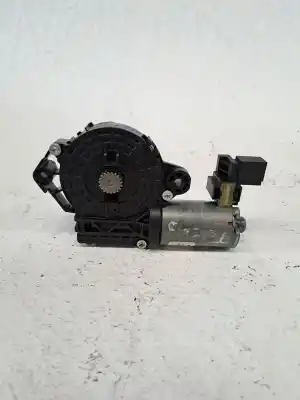 Second-hand car spare part ELECTRIC SUNROOF MOTOR for MERCEDES-BENZ CLASE CLA (W117)  OEM IAM references A1769003304  0390200101