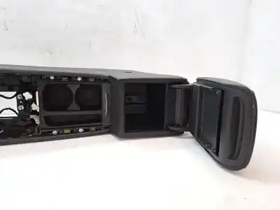 Автозапчастина б/у центральний подлокник для mg ehs * посилання на oem iam 10929870  10681612