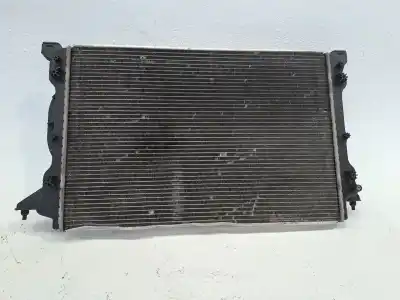 Автозапчастина б/у ВОДЯНИЙ РАДІАТОР для AUDI A4 B7 (8EC) 3.0 TDI quattro Посилання на OEM IAM 8E0121251AG  