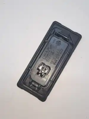 Second-hand car spare part licence plate light for audi a3 sedán (8vm) 1.4 16v tfsi act oem iam references 5na943021  