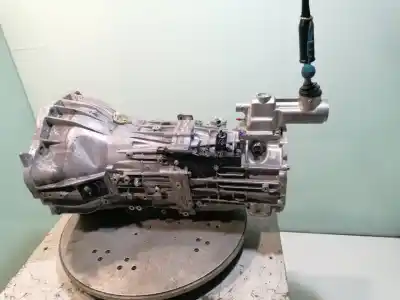 Second-hand car spare part GEARBOX for TOYOTA HILUX (GUN1) DOBLE CABINA DLX 4X4 149 CV / 110 KW OEM IAM references 330300KE60  