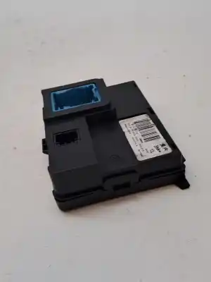 Pezzo di ricambio per auto di seconda mano modulo elettronico per citroen jumpy spacetourer business m riferimenti oem iam 9832228080  e1172710a