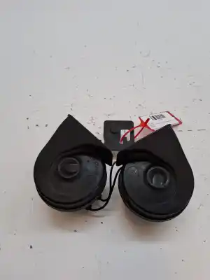 Pièce détachée automobile d'occasion KLAXON / SIGNAL SONORE pour RENAULT SCENIC III 1.5 dCi Diesel FAP Références OEM IAM 256106284R  