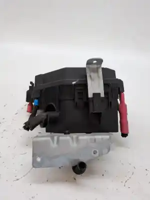 Автозапчасти б/у блок реле/предохранителей за mg ehs * ссылки oem iam 10888784  