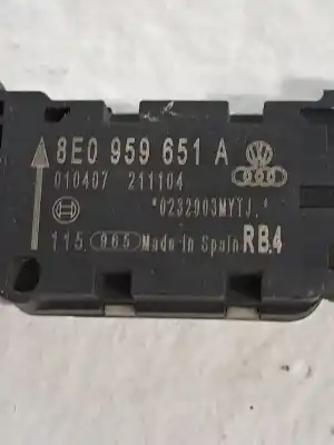 Автозапчасти б/у датчик за audi a4 b7 (8ec) 3.0 tdi quattro ссылки oem iam 8e0959651a  