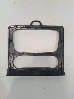 Pezzo di ricambio per auto di seconda mano MANIGLIA INTERNA ANTERIORE DESTRA per FORD FOCUS BERLINA (CAP) 1.6 TDCi CAT Riferimenti OEM IAM 1547161  