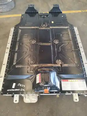 Pezzo di ricambio per auto di seconda mano BATTERIA per KIA NIRO I (DE) E-NIRO Riferimenti OEM IAM 37501AO051  
