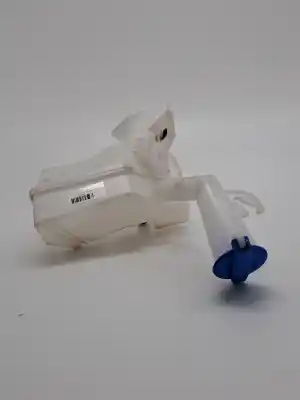 Second-hand car spare part WINDSCREEN WASHER BOTTLE for HYUNDAI I10  OEM IAM references 98611K7000  