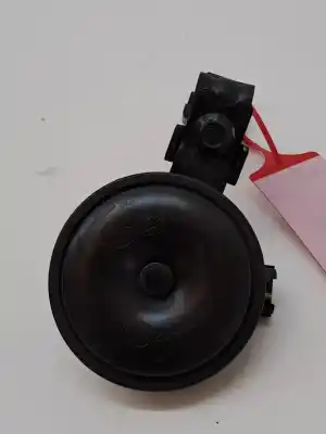 Piesă de schimb auto la mâna a doua CLAXON pentru HYUNDAI I10 1.0 CAT Referințe OEM IAM 96610K7000  