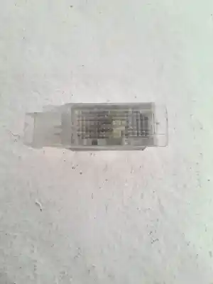 Second-hand car spare part Interior Light for PORSCHE CAYENNE (TYP 9PA) 3.2 V6 CAT OEM IAM references 95563220100  
