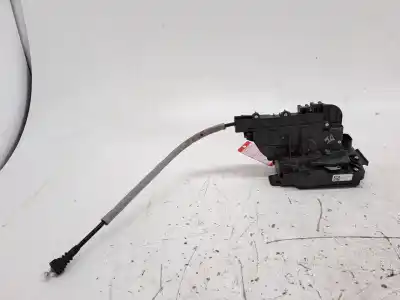 Recambio de automóvil de segunda mano de CERRADURA PUERTA DELANTERA IZQUIERDA para MERCEDES-BENZ VITO MIXTO (447) 109/111 CDI lang (447.703) referencias OEM IAM A4477200035  