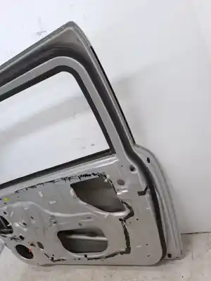 Автозапчастина б/у передні праві двері для suzuki swift iii (mz, ez) 1.3 (rs 413) посилання на oem iam 6800162k00000  