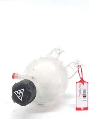 Second-hand car spare part COOLANT EXPANSION TANK for CITROEN C3 PICASSO Attraction OEM IAM references 9800777280  