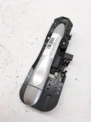 Recambio de automóvil de segunda mano de MANETA EXTERIOR TRASERA DERECHA para RENAULT MEGANE III SPORT TOURER 1.5 dCi D referencias OEM IAM 806060042R  