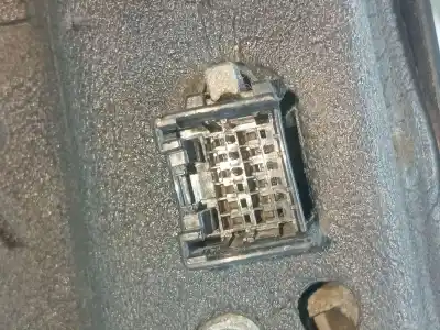Pezzo di ricambio per auto di seconda mano retrovisore destro per ssangyong kyron manual riferimenti oem iam 7892709020  