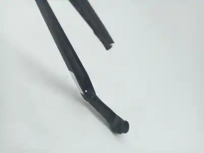 Pezzo di ricambio per auto di seconda mano braccio tergicristallo anteriore destro per ssangyong kyron manual riferimenti oem iam 7832109000  