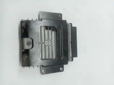 Peça sobressalente para automóvel em segunda mão centralina de motor uce por ssangyong kyron manual referências oem iam a6645408032  