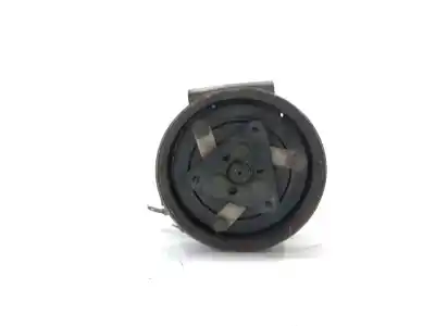 Pièce détachée automobile d'occasion COMPRESSEUR DE CLIMATISATION pour RENAULT CLIO III 1.5 dCi Diesel Références OEM IAM 7711135926  