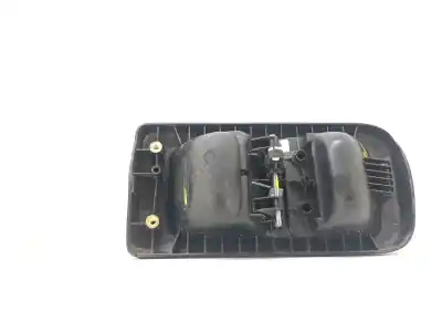 Автозапчасти б/у внутренняя задняя правая ручка за renault master ii phase 2 combi 3.0 dci diesel cat (zd3) ссылки oem iam 8200856290  