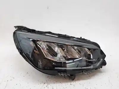 Peça sobressalente para automóvel em segunda mão FAROL / FAROLIM DIREITO por PEUGEOT 2008 (P1) 1.2 12V e-THP / PureTech Referências OEM IAM 9833036180  