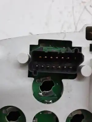 Pezzo di ricambio per auto di seconda mano pannello degli strumenti per chrysler voyager (rg) motor 2.8 ltr. - 110 kw crd cat riferimenti oem iam 5082826af  p05082826ag