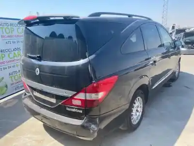 Автозапчастина б/у правий задній протитуман для ssangyong rodius xdi посилання на oem iam 